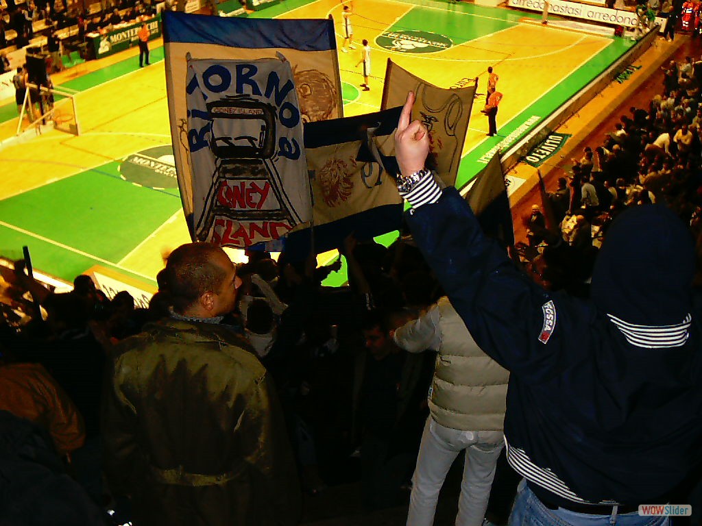 10 Aprile 2003 - a Siena (Eurolega)
